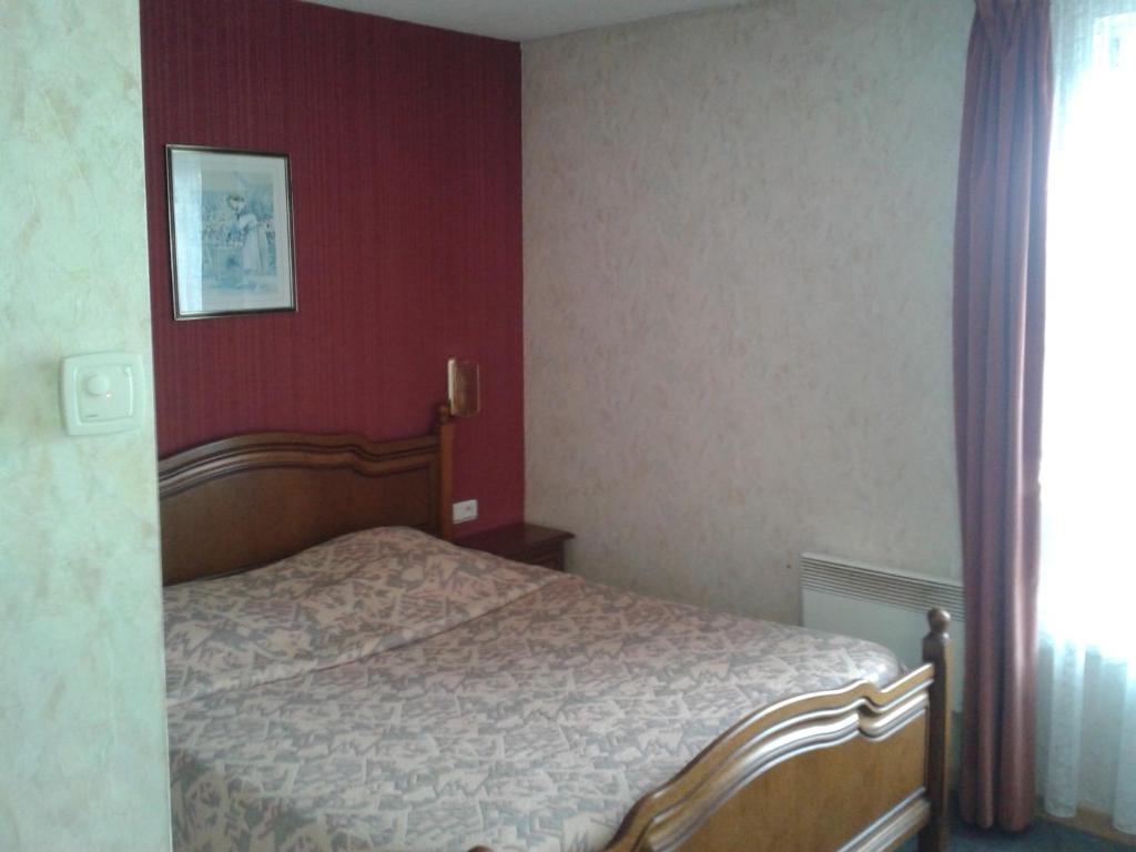 Logis Hotel Restaurant Hostellerie De L'Etoile Wasselonne Kamer foto