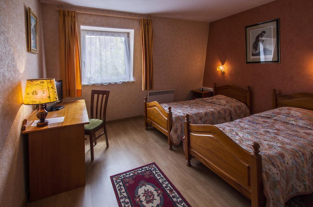 Logis Hotel Restaurant Hostellerie De L'Etoile Wasselonne Kamer foto