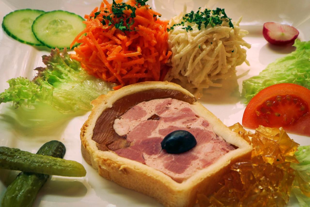 Logis Hotel Restaurant Hostellerie De L'Etoile Wasselonne Buitenkant foto