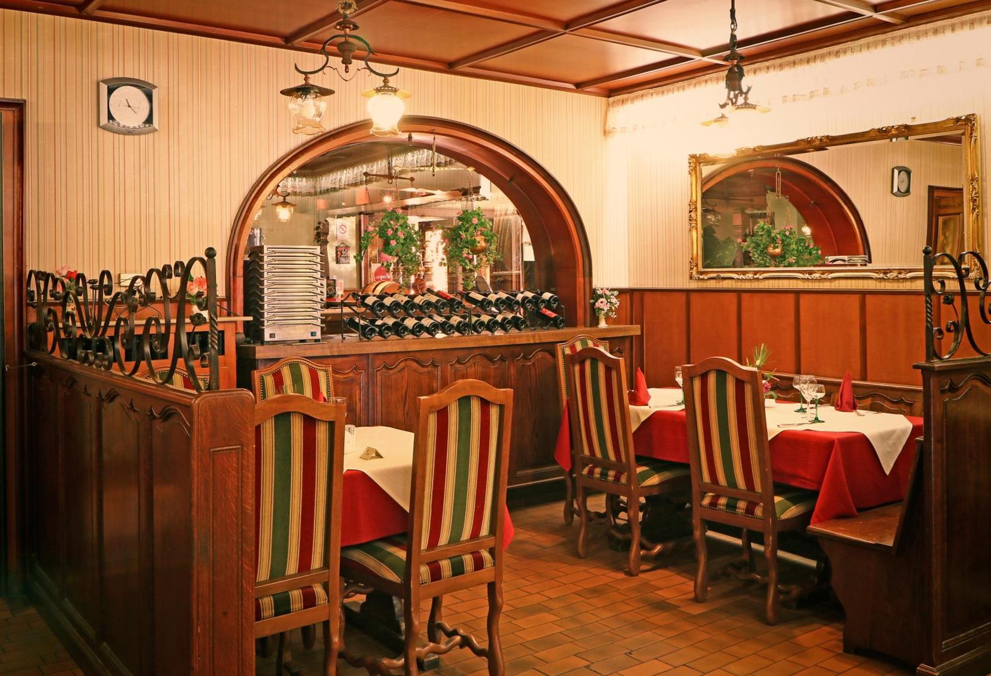 Logis Hotel Restaurant Hostellerie De L'Etoile Wasselonne Buitenkant foto